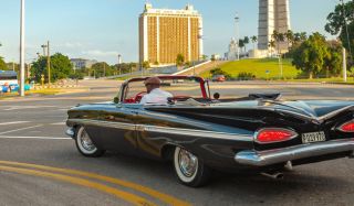 cheap parking at the airport of havana Nostalgicar